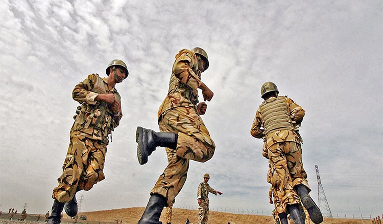 دوره آموزشی سربازی چگونه است